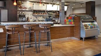 Courtyard by Marriott Salt Lake City Airport