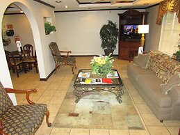 Days Inn & Suites by Wyndham Fort Valley