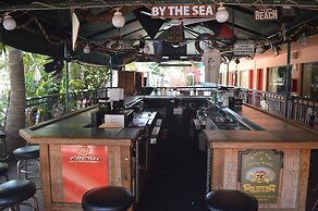 Fort Lauderdale Beach Resort Hotel & Suites