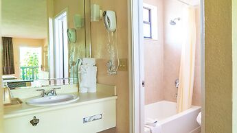 Fort Lauderdale Beach Resort Hotel & Suites