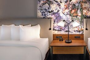 DoubleTree by Hilton Dallas - Farmers Branch