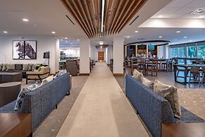 DoubleTree by Hilton Dallas - Farmers Branch