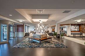 DoubleTree by Hilton Dallas - Farmers Branch