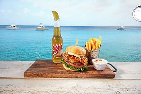 Divi Flamingo Beach Resort & Casino
