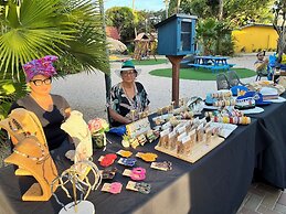 Divi Flamingo Beach Resort & Casino