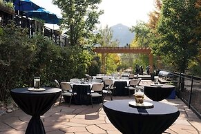 The Golden Hotel, Ascend Hotel Collection