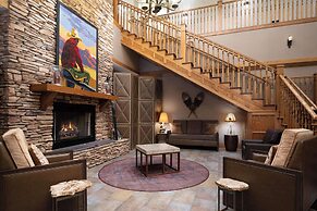 The Golden Hotel, Ascend Hotel Collection