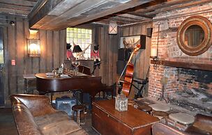 Planters Inn on Reynolds Square