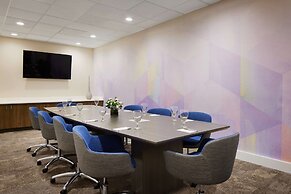 Hilton Garden Inn Denver South Park Meadows Area