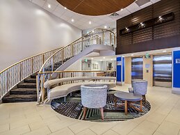 Holiday Inn Express & Suites Langley by IHG