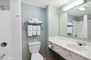 Ramada by Wyndham Saco/Old Orchard Beach Area