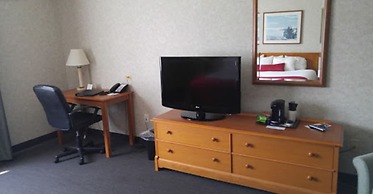 Ramada by Wyndham Saco/Old Orchard Beach Area