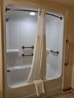 Quality Inn Tulsa - Downtown West