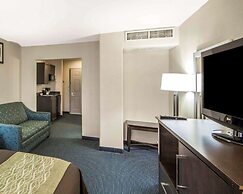 Quality Inn Tulsa - Downtown West