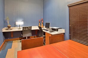 Holiday Inn Express Hotel & Suites Beatrice by IHG