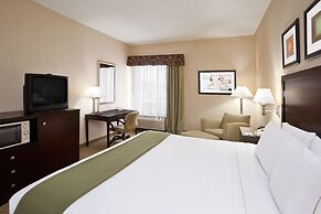 Holiday Inn Express Hotel & Suites Cleveland-Streetsboro by IHG