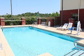 Comfort Inn & Suites Fultondale Gardendale I-65