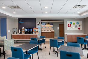 Holiday Inn Express Hotel & Suites Columbus by IHG