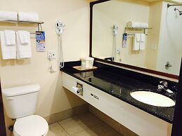 Quality Inn & Suites West Chase