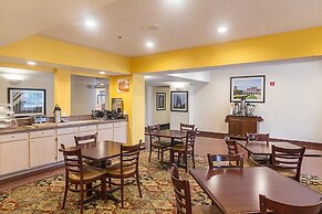 Quality Inn & Suites West Chase