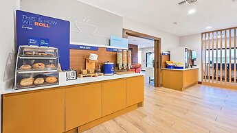 Holiday Inn Express Palestine by IHG