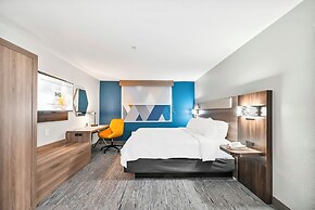 Holiday Inn Express Palestine by IHG