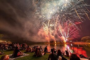 Holiday Inn Express & Suites Batesville by IHG