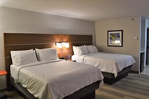 Holiday Inn Express & Suites Batesville by IHG