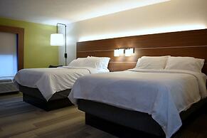 Holiday Inn Express & Suites Batesville by IHG