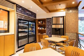 Holiday Inn Express Puerto Madero by IHG