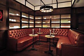 Gild Hall, A Thompson Hotel, by Hyatt