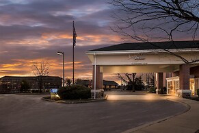 Hampton Inn & Suites Newtown