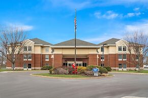 Hampton Inn & Suites Newtown