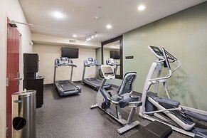 Quality Inn & Suites Quincy - Downtown