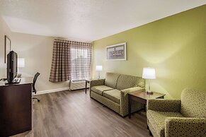 Quality Inn & Suites Quincy - Downtown
