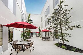 Hampton Inn & Suites Hershey