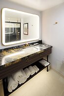 Hyatt Centric Chicago Ohare