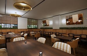 Hyatt Centric Chicago Ohare