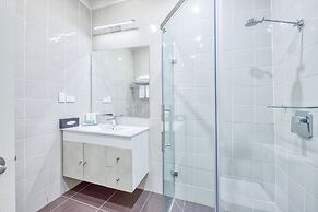 Best Western Airport Motel and Convention Centre