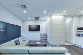 Best Western Airport Motel and Convention Centre