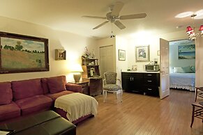 Sabal Palm House Bed & Breakfast