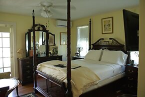 Sabal Palm House Bed & Breakfast