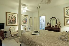 Sabal Palm House Bed & Breakfast