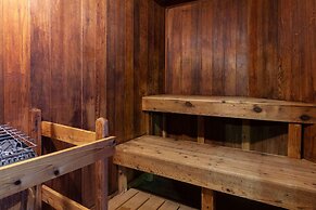 AmericInn by Wyndham Iron River