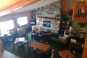 AmericInn by Wyndham Iron River