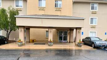 Studio 6 Duluth, GA - Near Gas South District