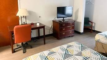 Studio 6 Duluth, GA - Near Gas South District