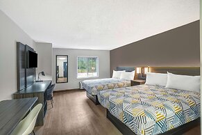 Studio 6 Duluth, GA - Near Gas South District