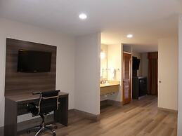 Ramada by Wyndham Platte City KCI Airport