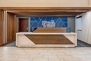 Holiday Inn Express Portland SE- Clackamas Area by IHG